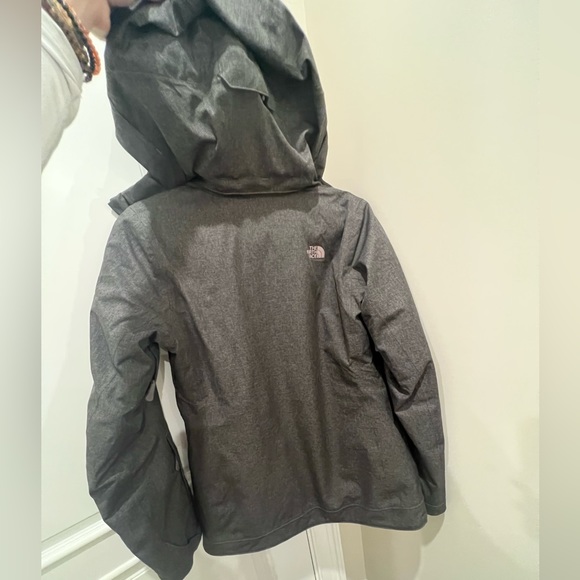 THE NORTH FACE 2 in 1 windbreaker + puffer size S - Picture 2 of 5